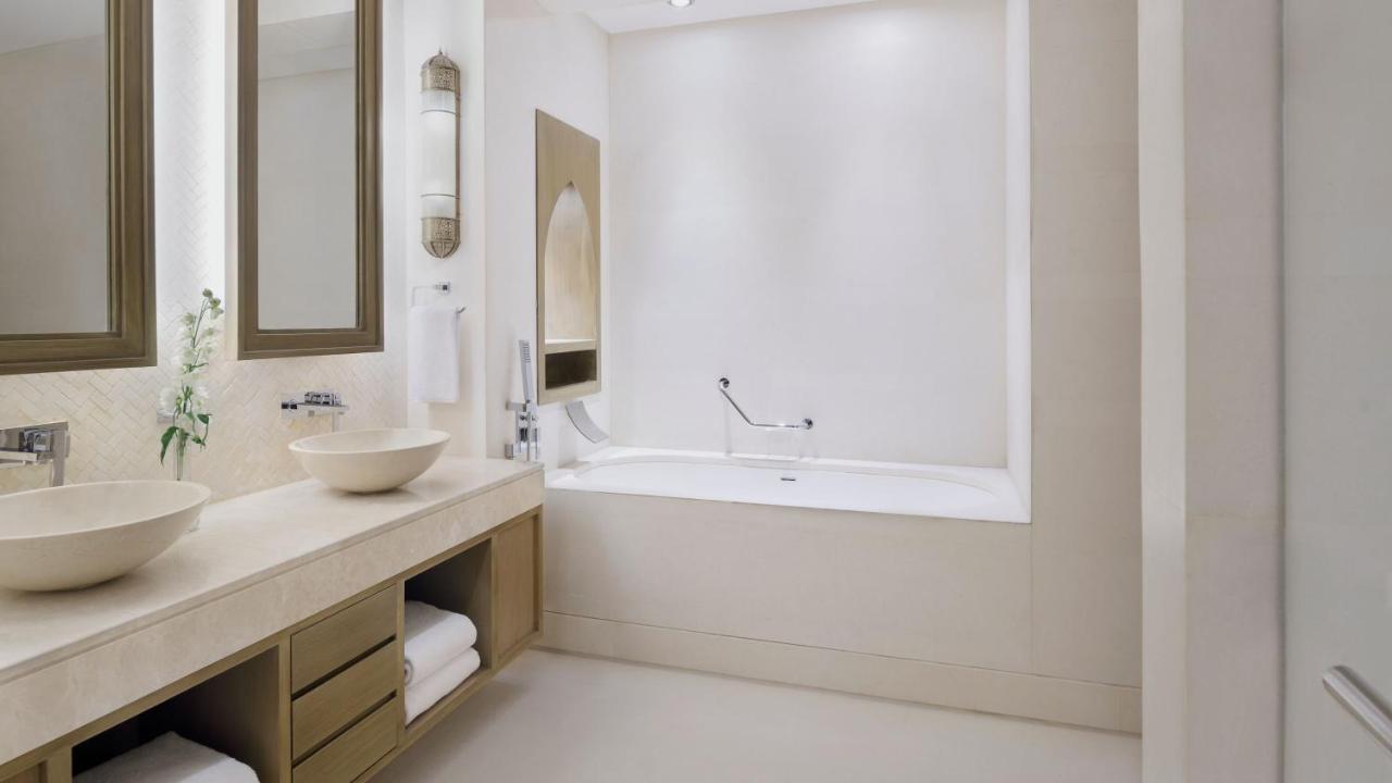 Intercontinental Durrat Al & By Ihg 5* Riyadh